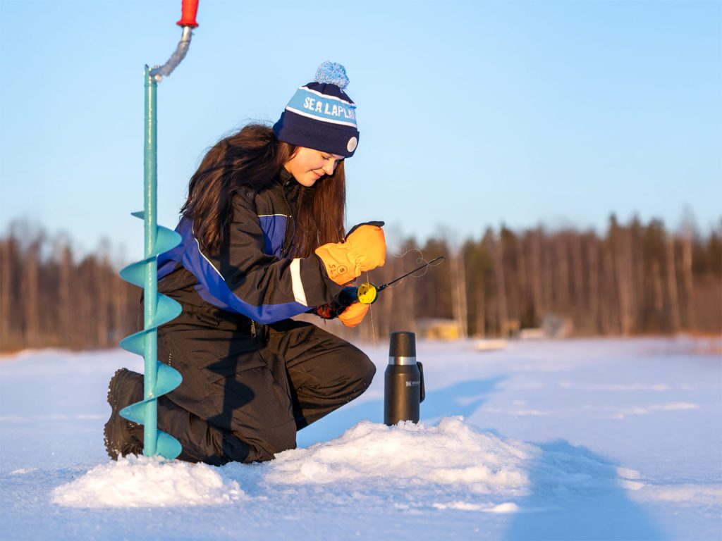 Ice Fishing on the Bothnian Bay